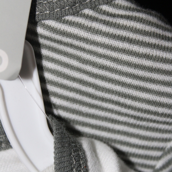 New Carter's 3 Piece Set - Picture 7 of 15